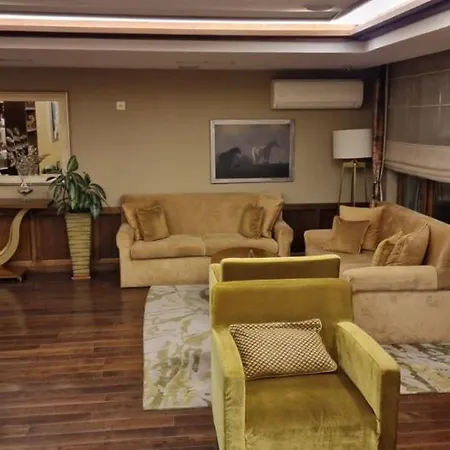 Deluxe Apartman U Hotelu, Blizu Gondole Διαμέρισμα