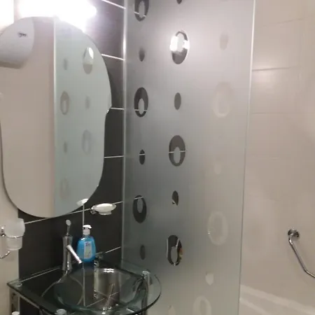 Deluxe Apartman U Hotelu, Blizu Gondole *
